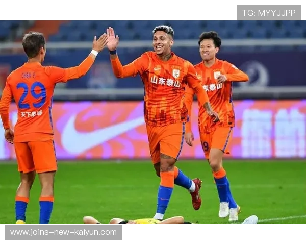 山东泰山3-0赢球，全队状态重生，开启新赛季辉煌篇章